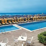 Hotel Tritone Jesolo Lido 2*