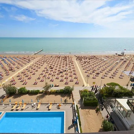 Tritone Jesolo Lido 2*
