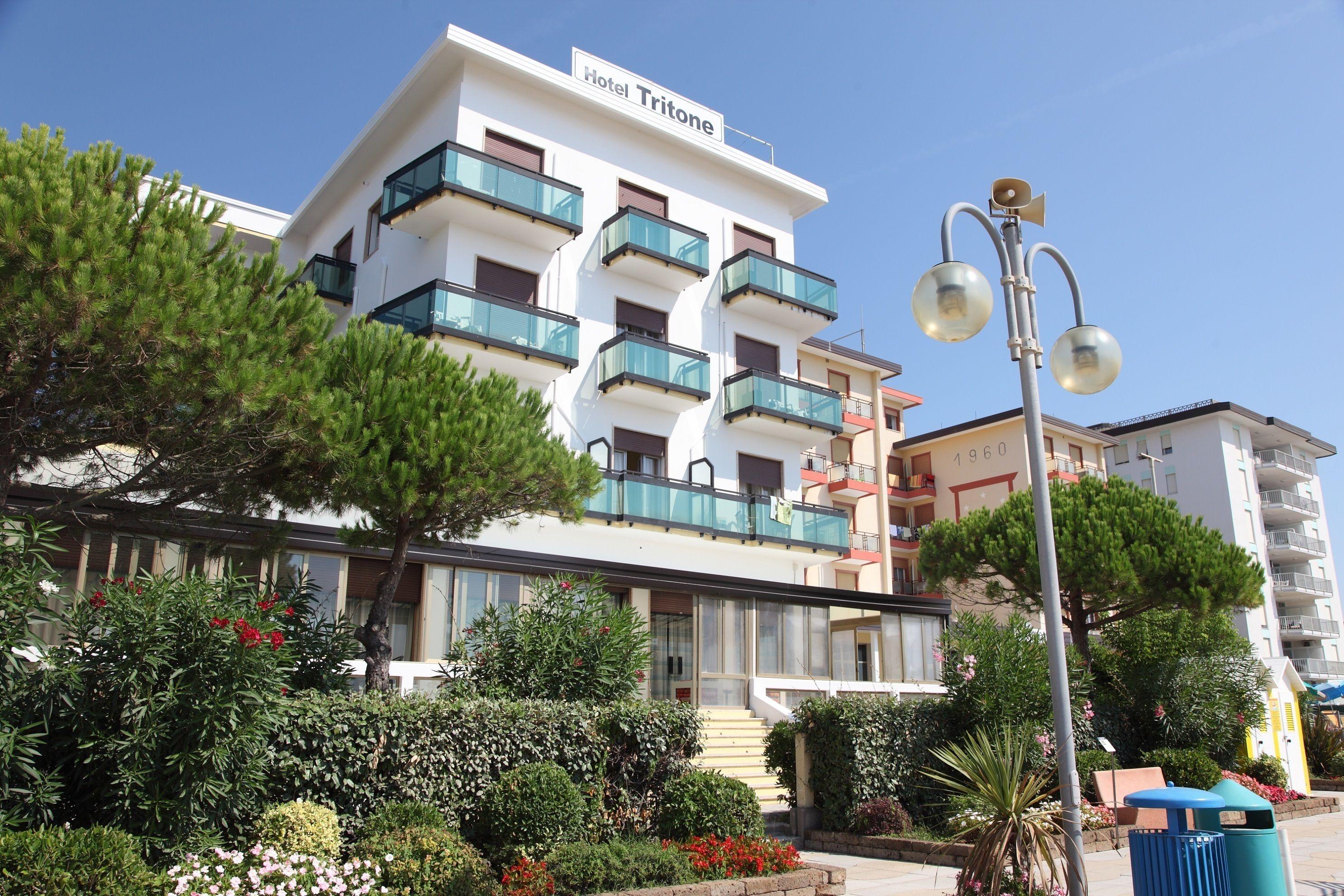 Hotel Tritone Jesolo Lido 2*